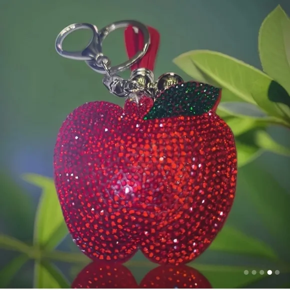 🆕️🍎RHINESTONE APPLE HANDBAG CHARM / KEYCHAIN🍎 - Picture 4 of 7